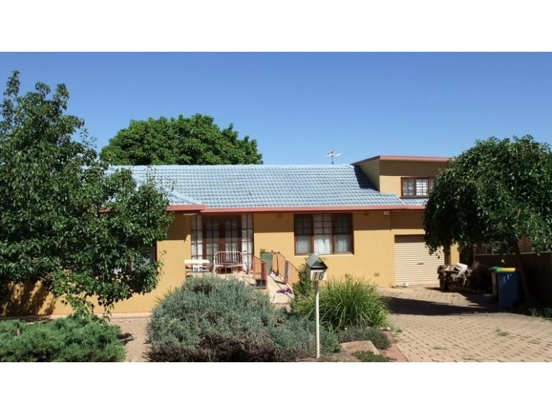 16 Macarthur Street, Wagga Wagga NSW 2650