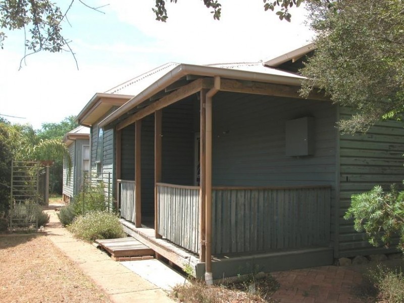 65 Bourke Street, Wagga Wagga NSW 2650