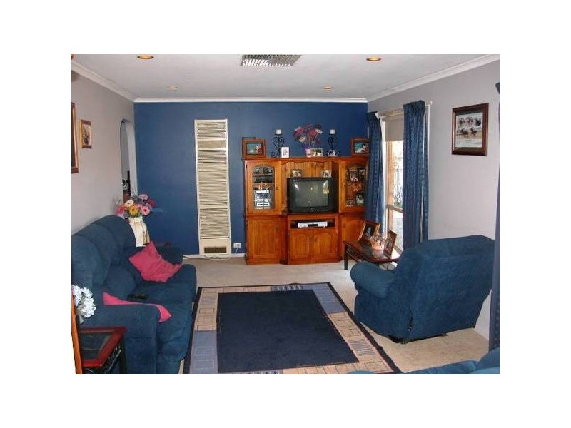 11 Gunyah Place, Wagga Wagga NSW 2650