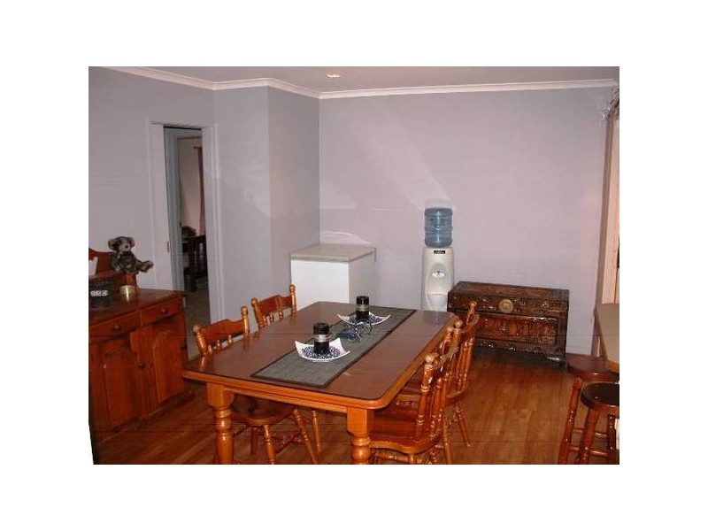 11 Gunyah Place, Wagga Wagga NSW 2650