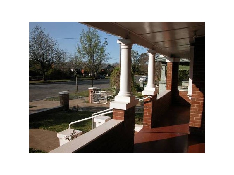 40 Brookong Avenue, Wagga Wagga NSW 2650