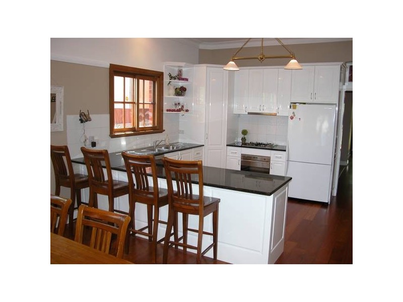 12 Thorne Street, Wagga Wagga NSW 2650