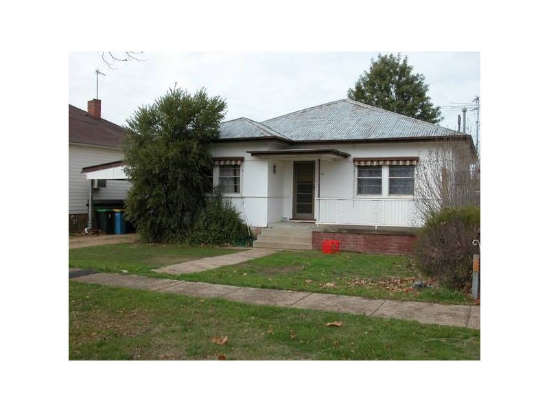 236 Gurwood Street, Wagga Wagga NSW 2650