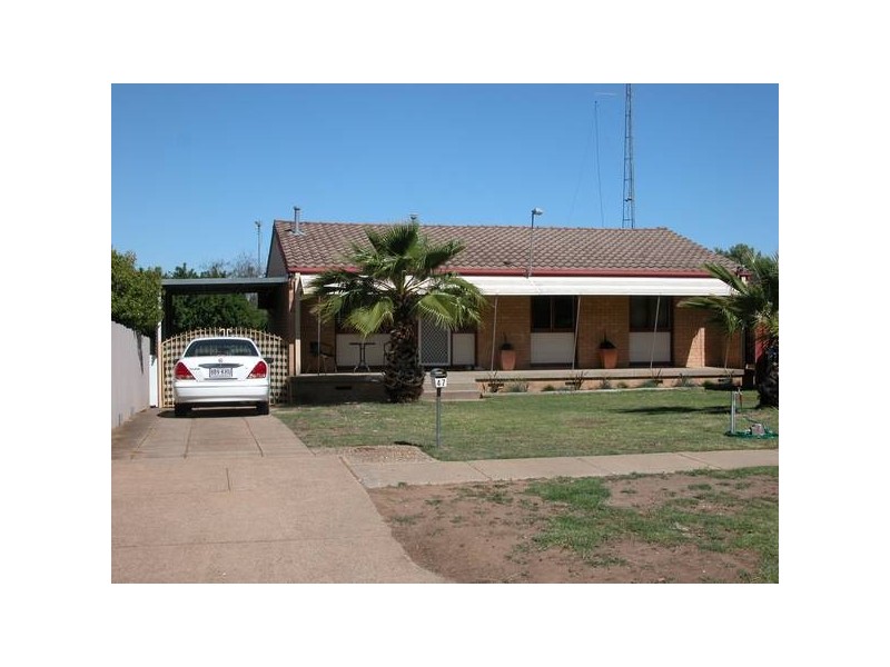 47 Chifley Crescent, Wagga Wagga NSW 2650