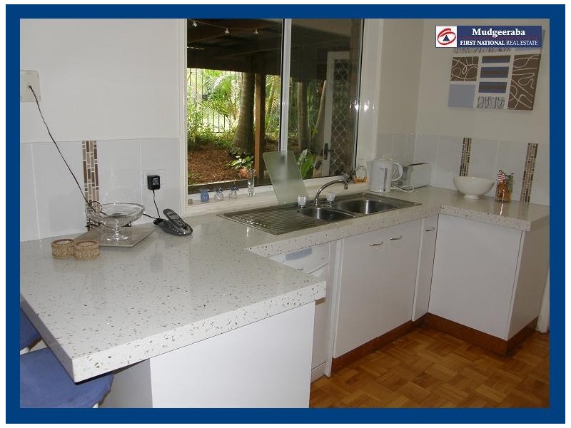 6 Morven Court, Mudgeeraba QLD 4213