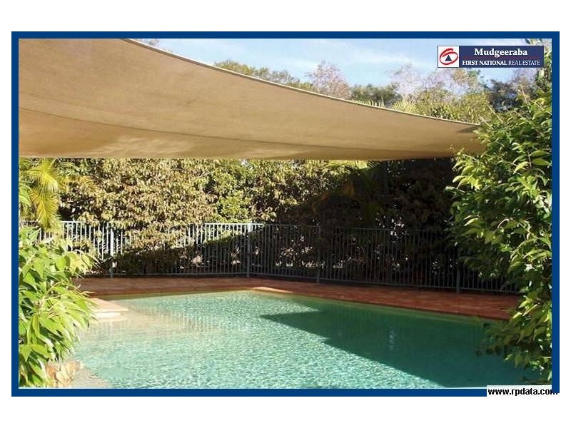 14/2 Pappas Way, Carrara QLD 4211