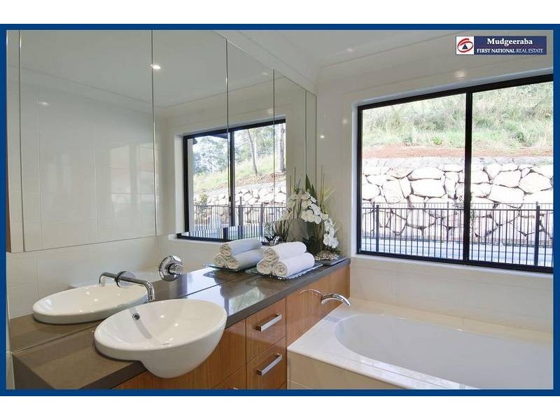 8/572 Worongary Road, Worongary QLD 4213