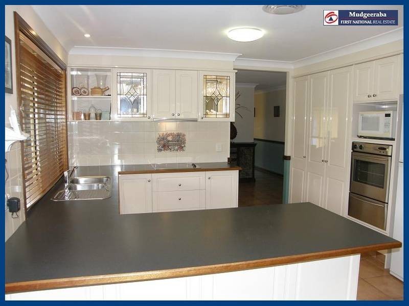 11 Flindersia Court, Reedy Creek QLD 4227