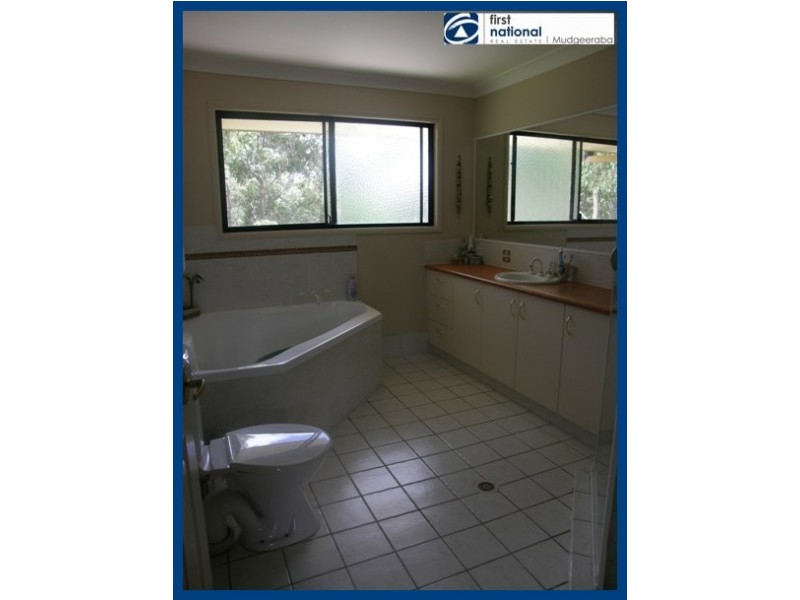 382 San Fernando Drive, Worongary QLD 4213
