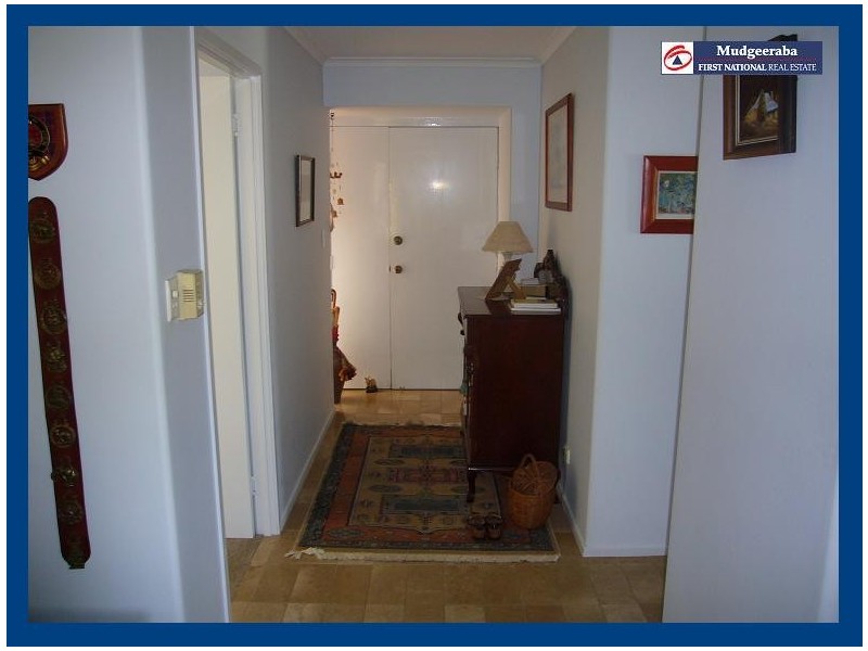 7 Orchid Place, Ashmore QLD 4214