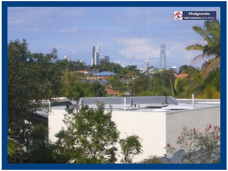 7 Orchid Place, Ashmore QLD 4214