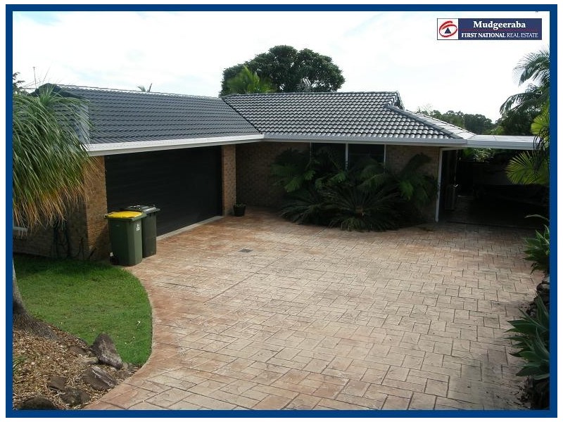 64 Highfield Drive, Merrimac QLD 4226