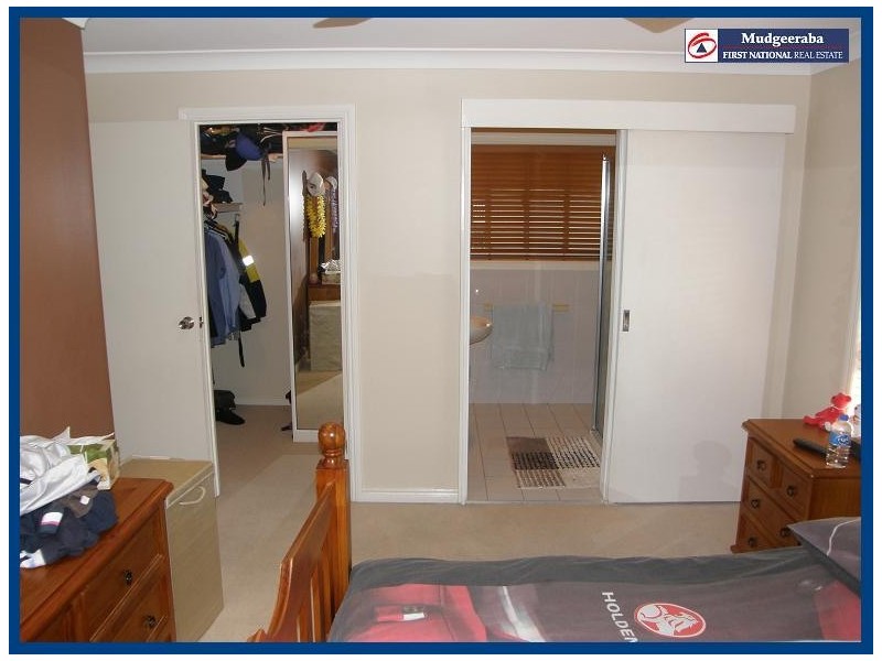 64 Highfield Drive, Merrimac QLD 4226