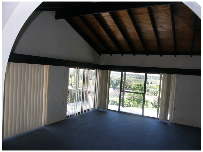 69 Highfield Drive, Merrimac QLD 4226