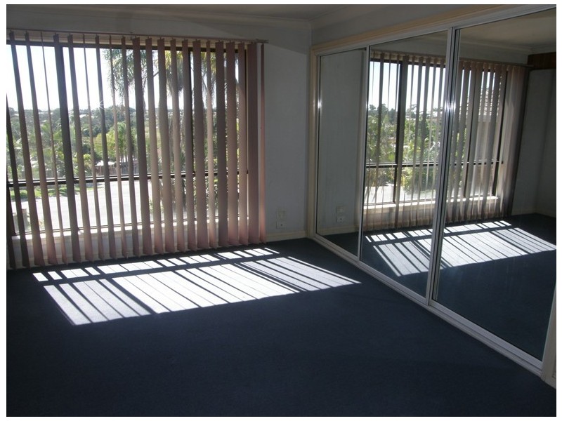 69 Highfield Drive, Merrimac QLD 4226