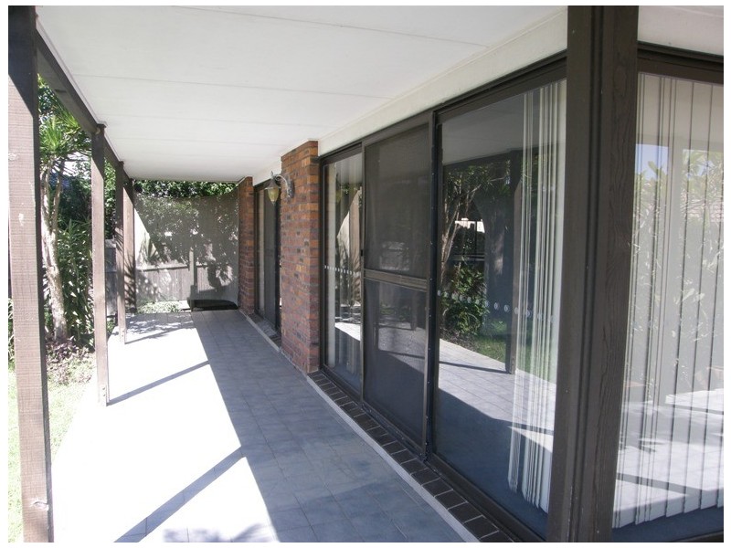 69 Highfield Drive, Merrimac QLD 4226