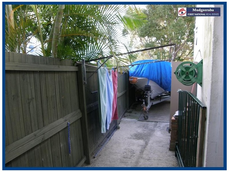 Carrara QLD 4211