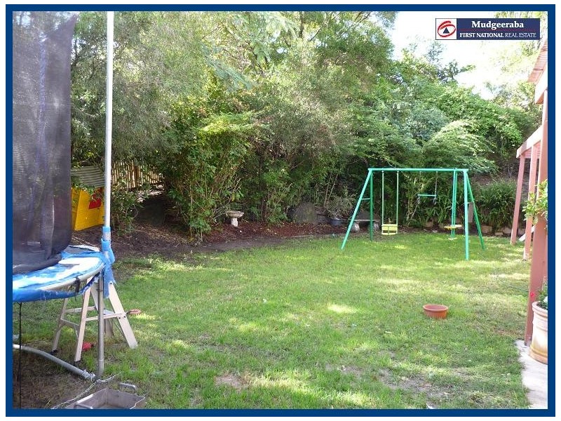 32 Village Way, Oxenford QLD 4210