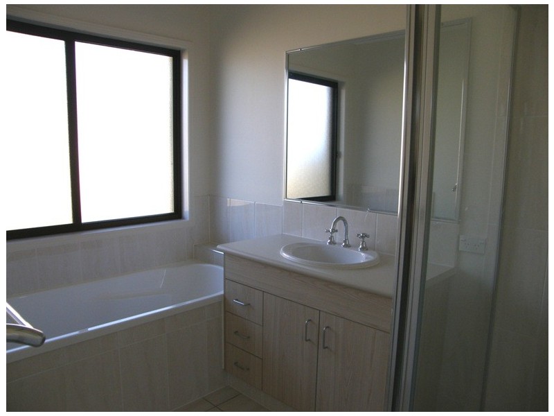 30 Deepak Drive, Pimpama QLD 4209