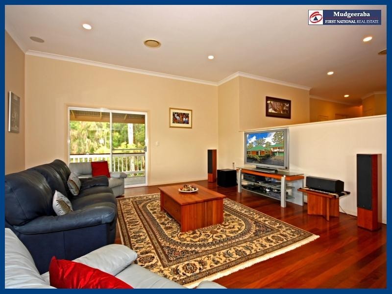 49 Garlinge Court, Bonogin QLD 4213