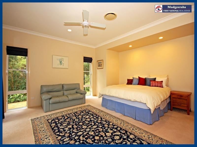 49 Garlinge Court, Bonogin QLD 4213