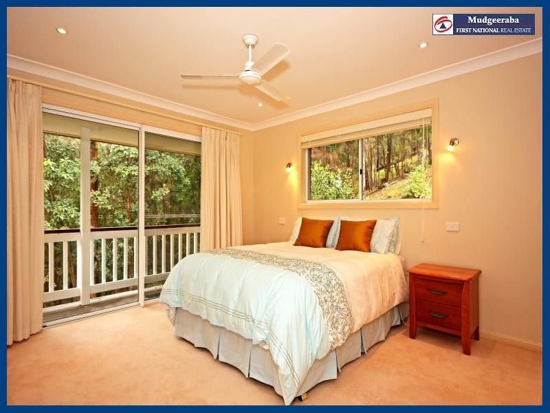 49 Garlinge Court, Bonogin QLD 4213