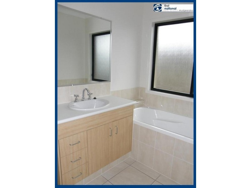 3 Mocha Way, Pimpama QLD 4209