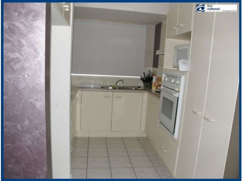 8/45a Highfield Drive, Merrimac QLD 4226