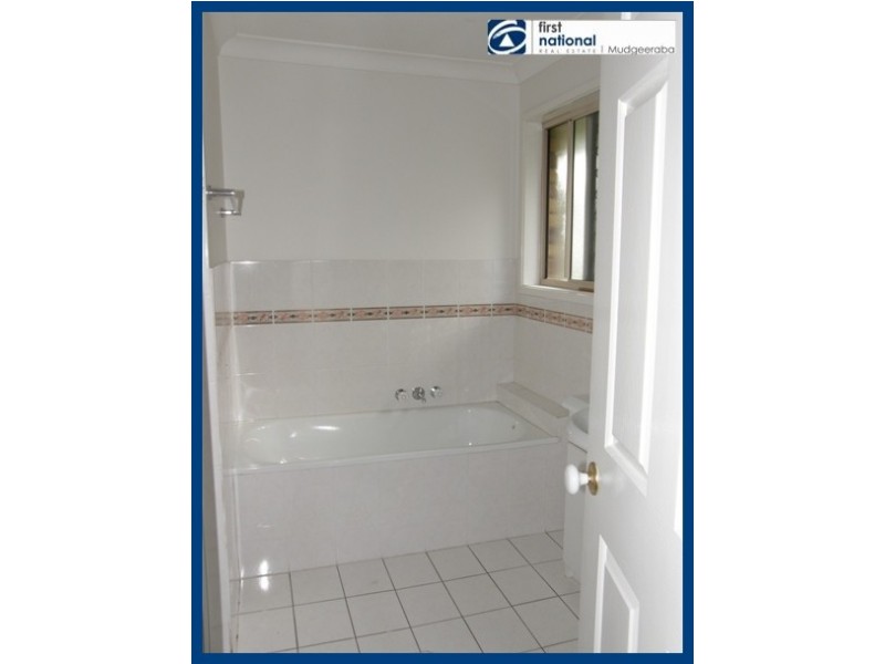 8/45a Highfield Drive, Merrimac QLD 4226