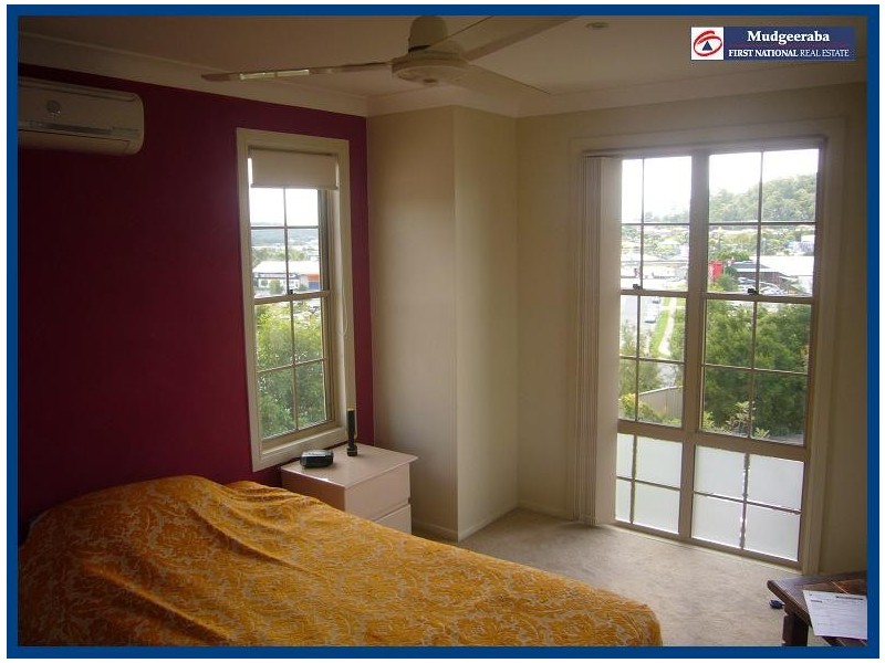 1 McKenzie Street, Highland Park QLD 4211