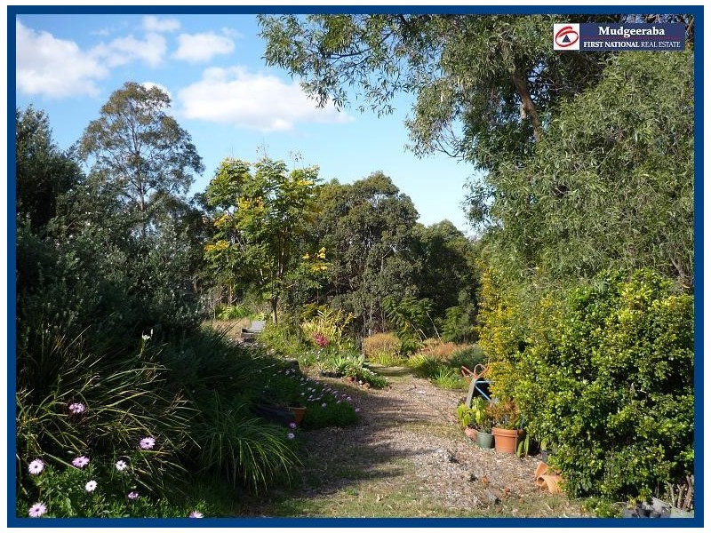 174 San Fernando Drive, Worongary QLD 4213