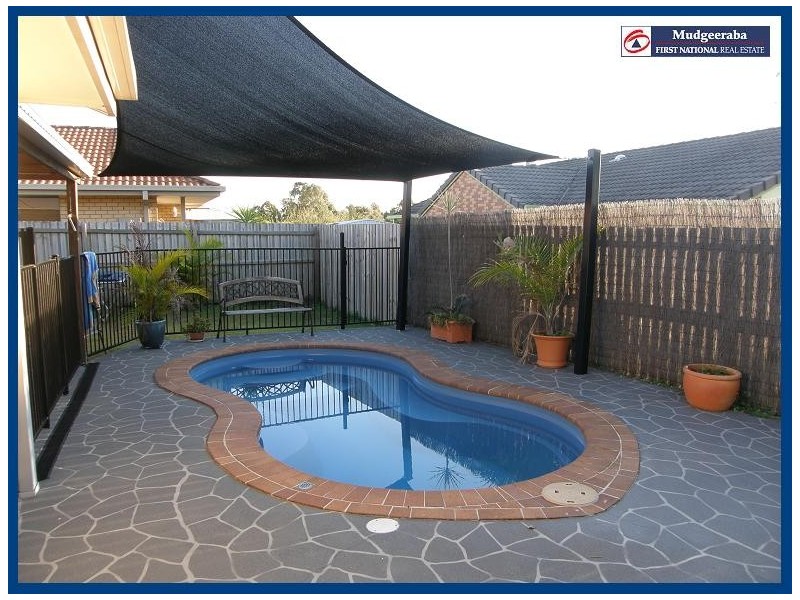 18 Willunga Place, Merrimac QLD 4226