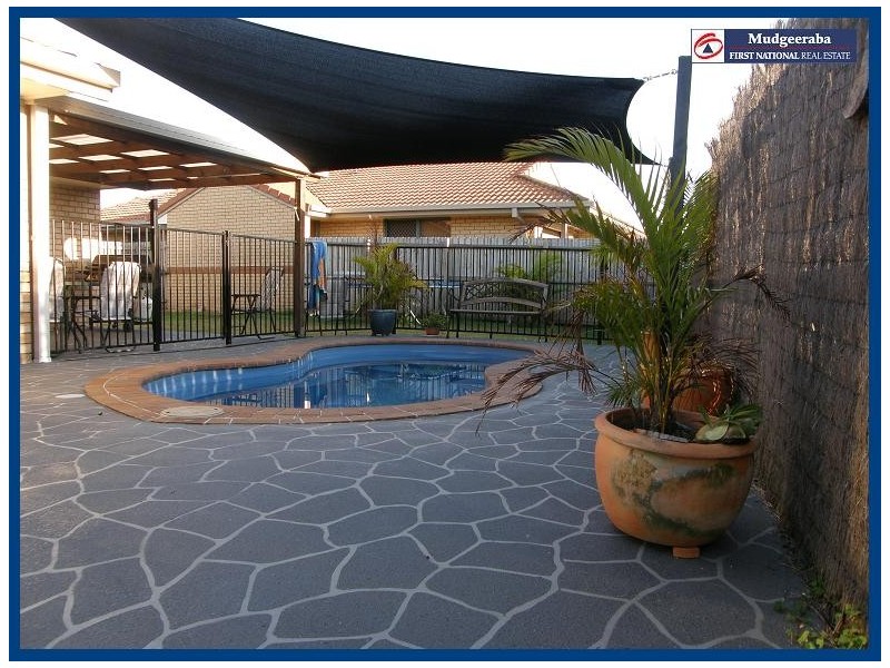 18 Willunga Place, Merrimac QLD 4226