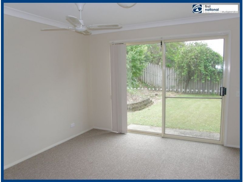 19 Langport Parade, Mudgeeraba QLD 4213