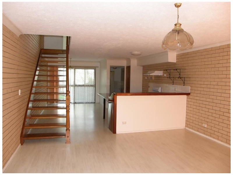 18.14 Shrike Court, Burleigh Waters QLD 4220