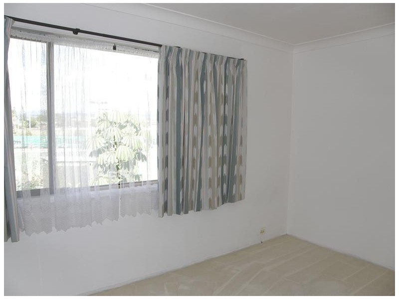 18.14 Shrike Court, Burleigh Waters QLD 4220