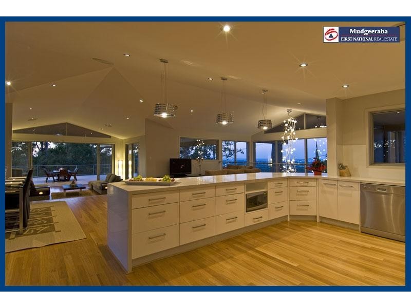 550 The Panorama, Tallai QLD 4213