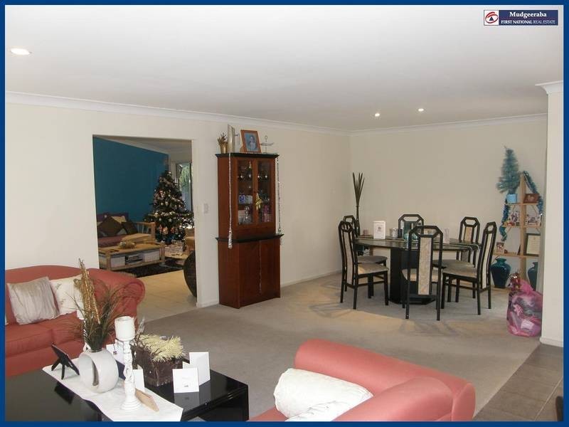 26 Petherbridge Avenue, Merrimac QLD 4226