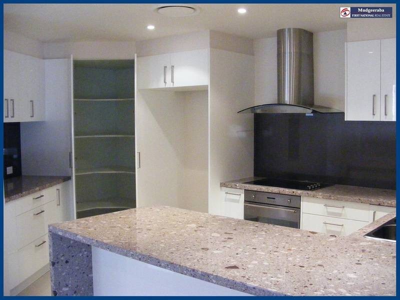 Benowa QLD 4217