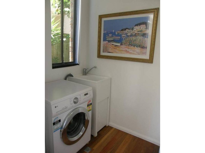 1/6 St Kilda Avenue, Broadbeach QLD 4218