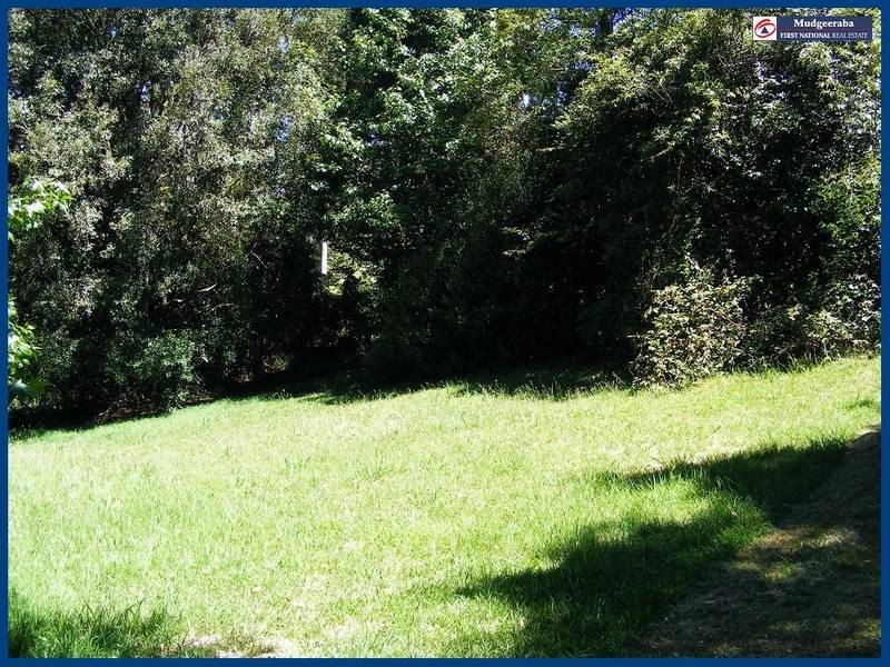 33 Lloyds Road, Springbrook QLD 4213