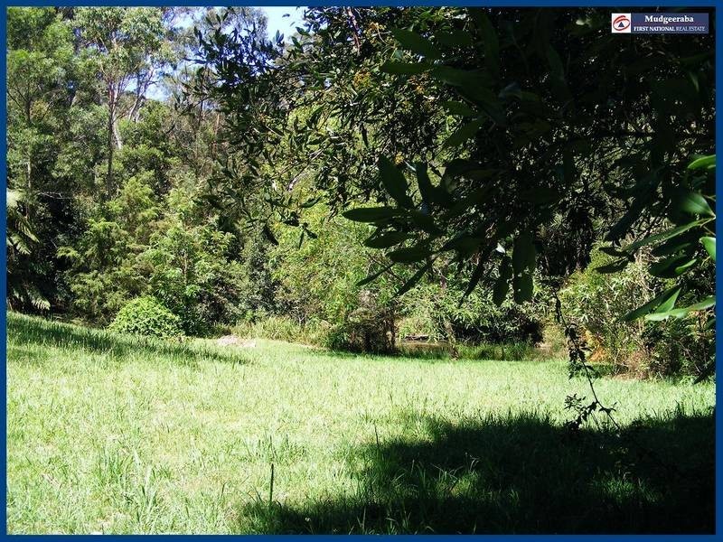 33 Lloyds Road, Springbrook QLD 4213