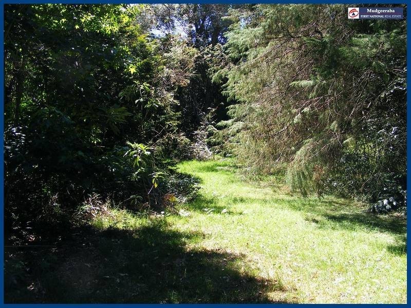 33 Lloyds Road, Springbrook QLD 4213
