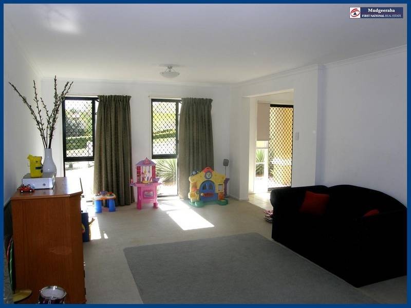 21 Glastonbury Drive, Mudgeeraba QLD 4213