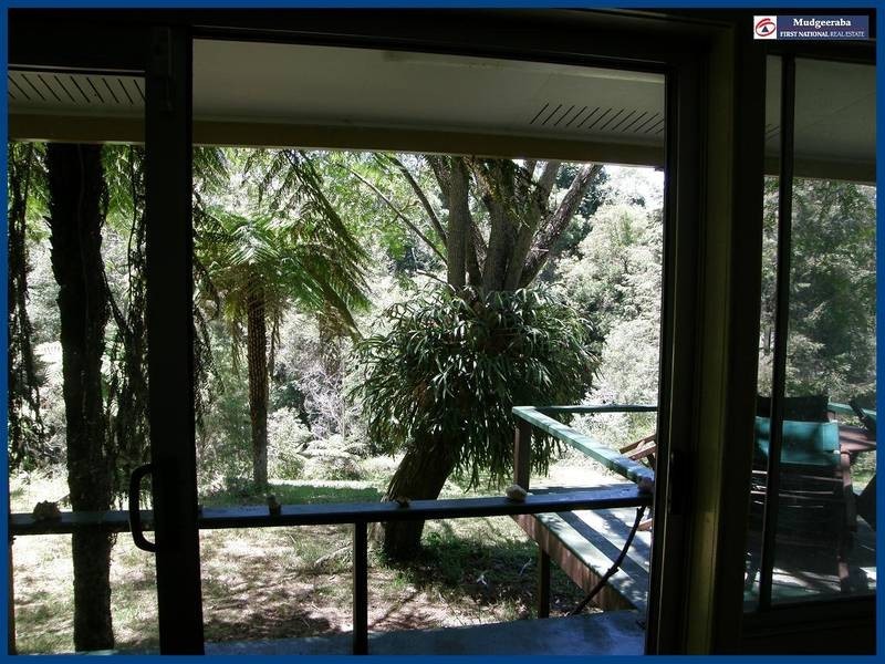 37 Lloyds Road, Springbrook QLD 4213