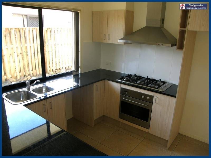 7 Blossom Street, Pimpama QLD 4209