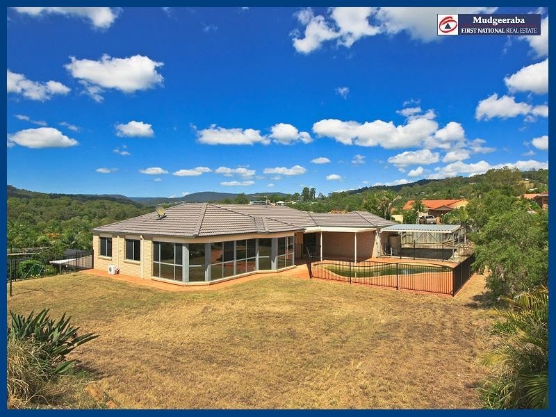 12 Tuena Street, Mudgeeraba QLD 4213