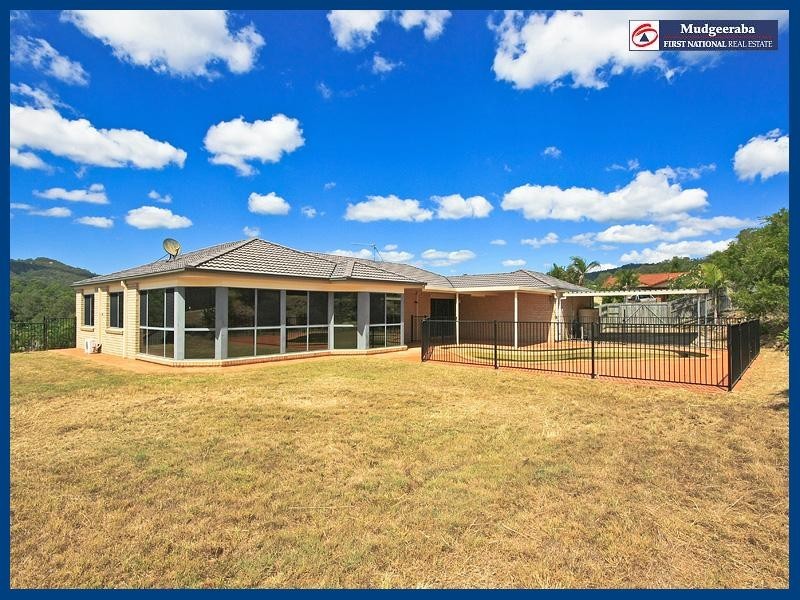 12 Tuena Street, Mudgeeraba QLD 4213