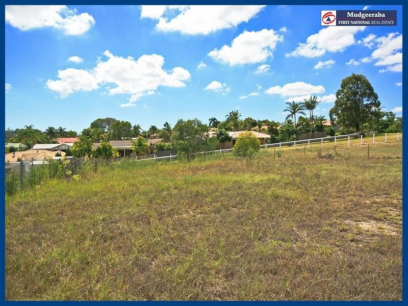 12 Tuena Street, Mudgeeraba QLD 4213