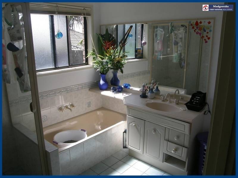41 Sugarglider Lane, Mudgeeraba QLD 4213
